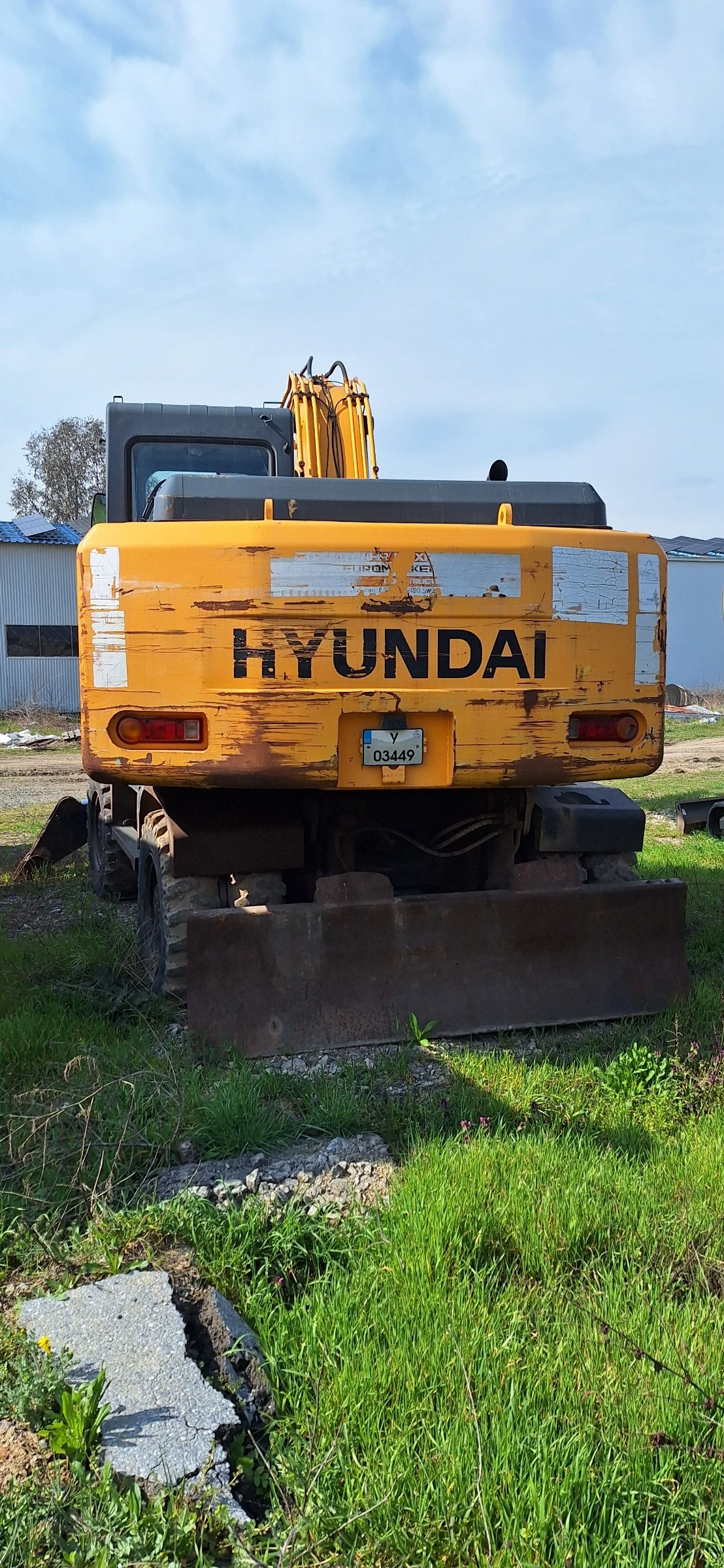 Багер Hyundai Robex 170 W-7, снимка 2 - Индустриална техника - 54057145