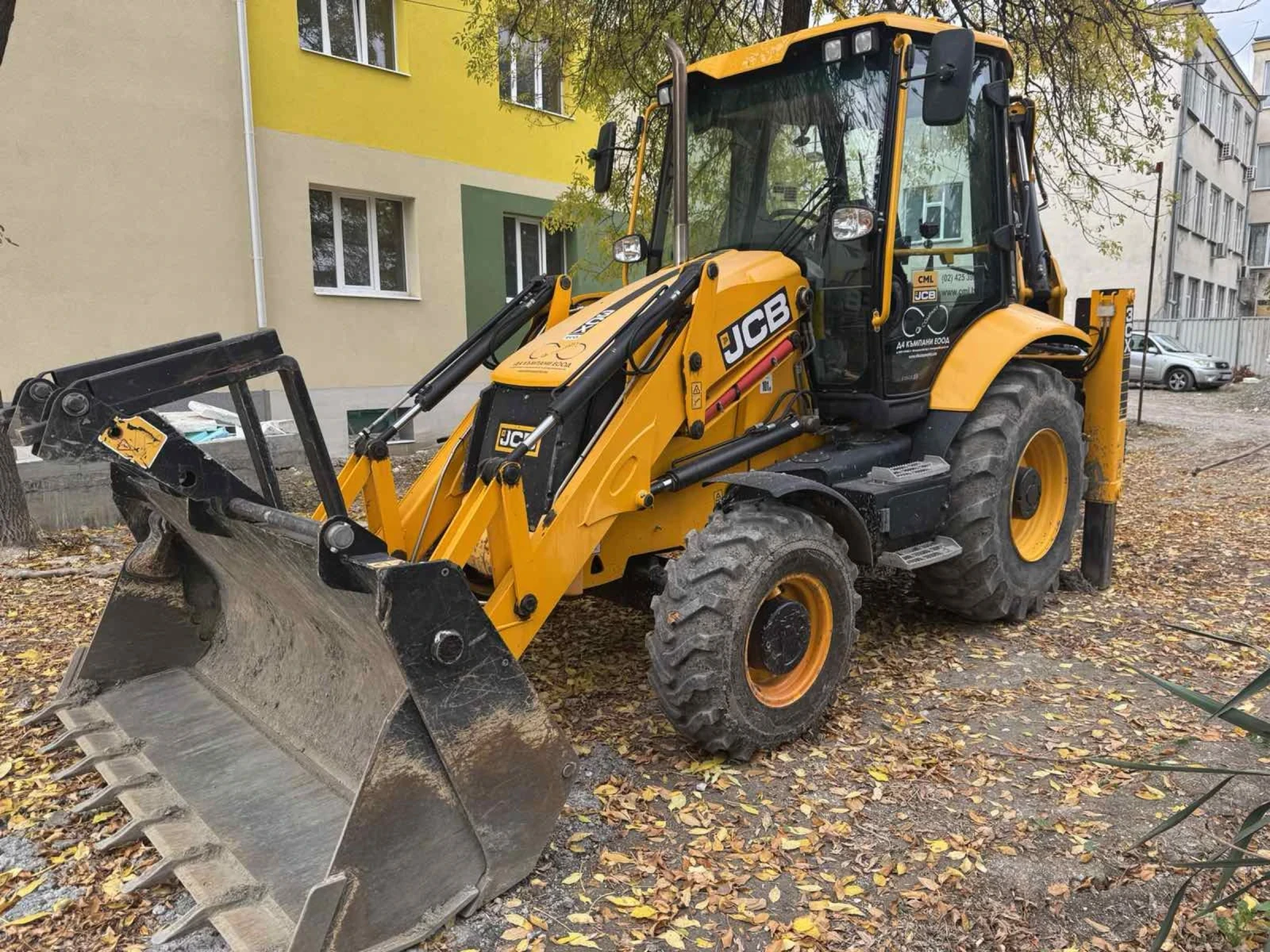 Багер JCB 3CX
