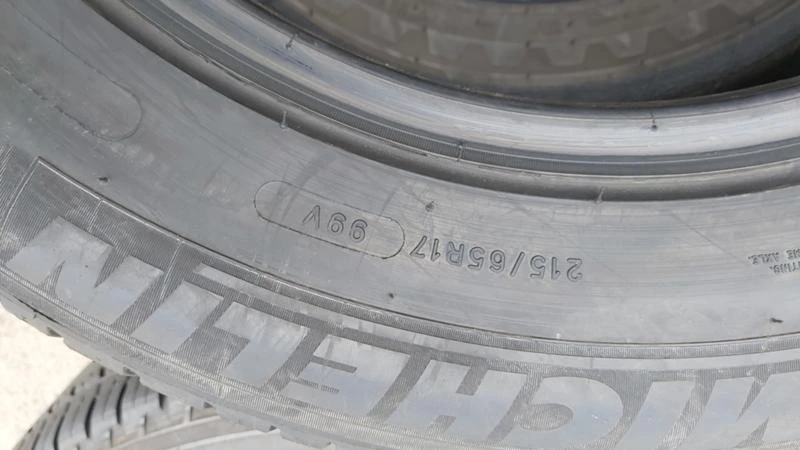 Гуми Летни 215/65R17, снимка 5 - Гуми и джанти - 29270895