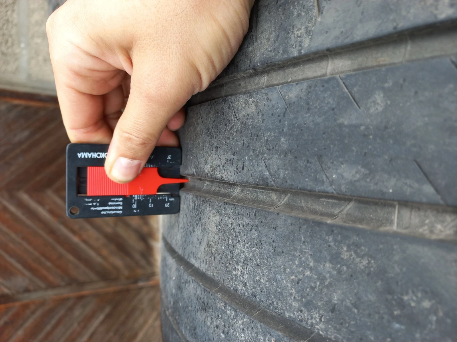  255/40R20 | Mobile.bg   13