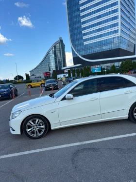 Mercedes-Benz E 220, снимка 12