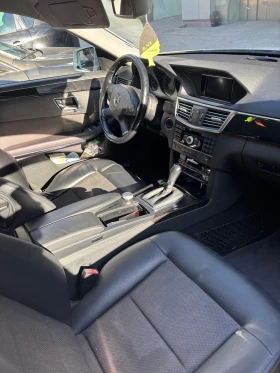 Mercedes-Benz E 220, снимка 7