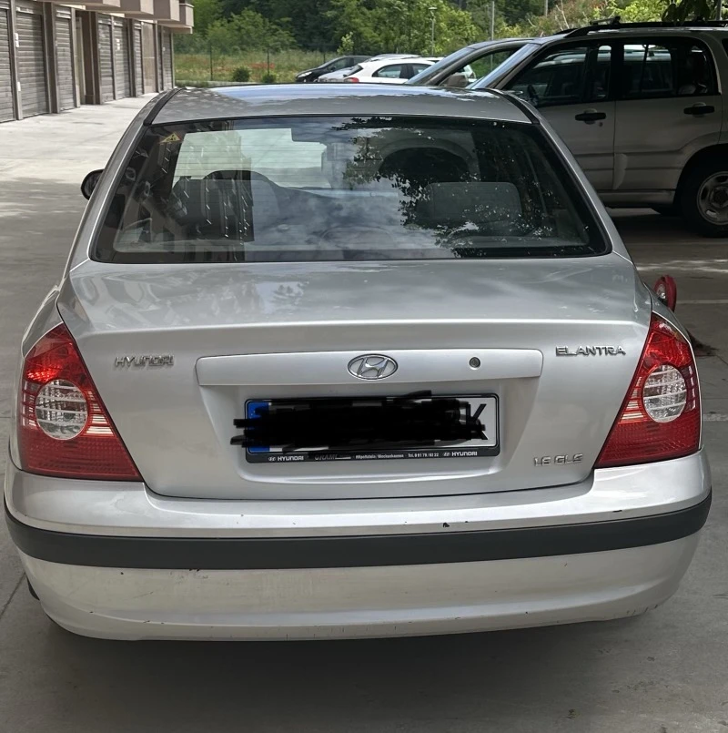 Hyundai Elantra, снимка 6 - Автомобили и джипове - 47239862