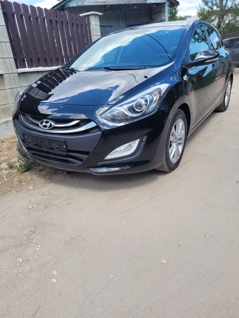 Hyundai I30 1.6 CRDI, снимка 1 - Автомобили и джипове - 47298635