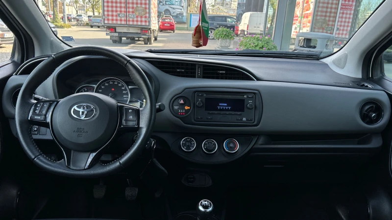 Toyota Yaris , Месечна вноска от 238 лева, снимка 8 - Автомобили и джипове - 47877587