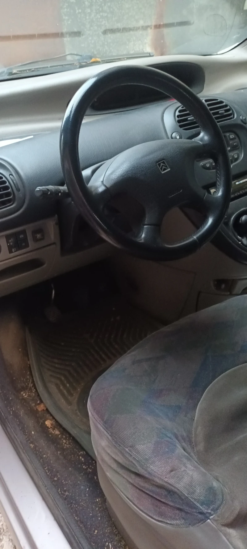 Citroen Xsara picasso 1.6 бензин , снимка 7 - Автомобили и джипове - 48126452