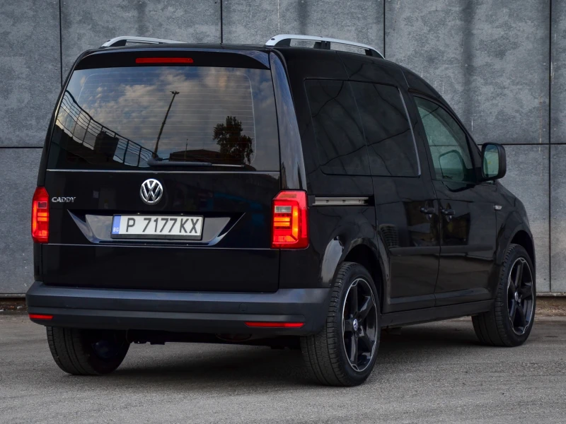 VW Caddy 2.0 TDI AVTOMAT, снимка 6 - Автомобили и джипове - 48755066
