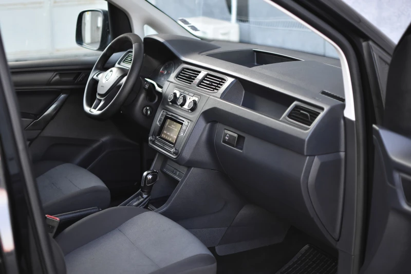 VW Caddy 2.0 TDI AVTOMAT, снимка 7 - Автомобили и джипове - 48755066