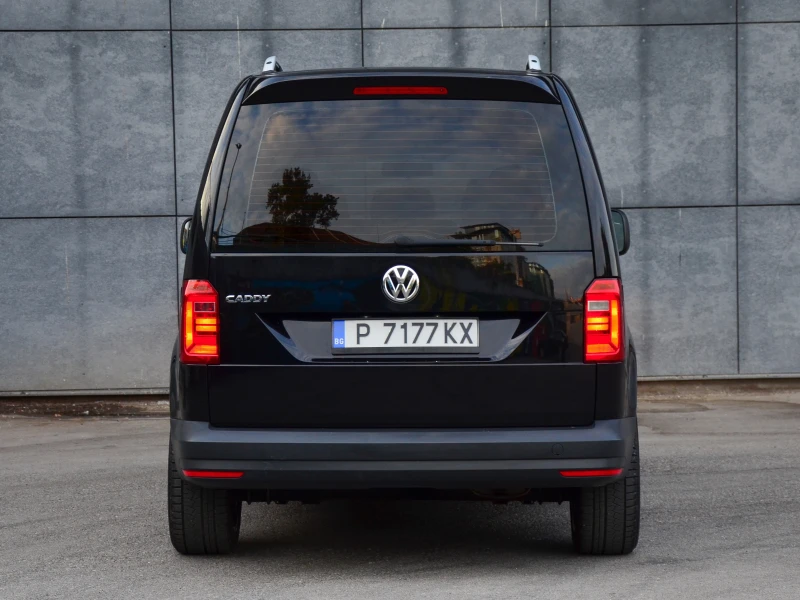 VW Caddy 2.0 TDI AVTOMAT, снимка 4 - Автомобили и джипове - 48755066