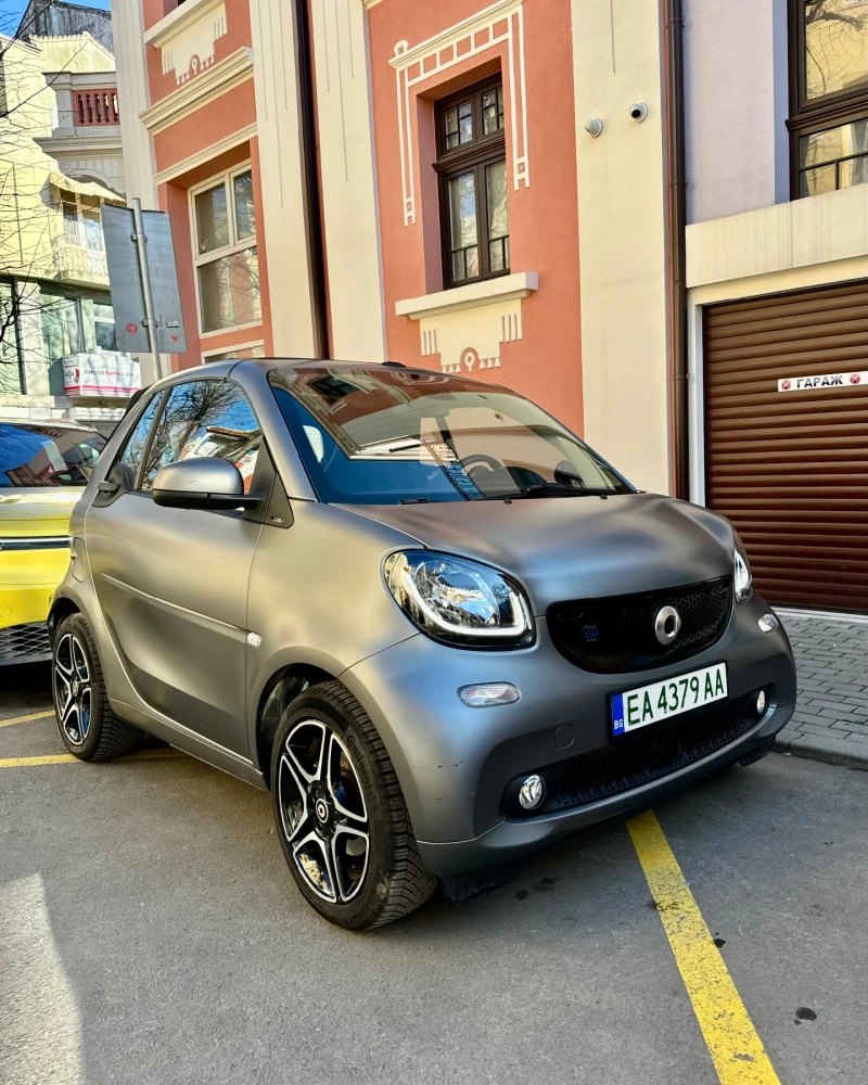 Smart Fortwo Cabrio, снимка 2 - Автомобили и джипове - 49561949