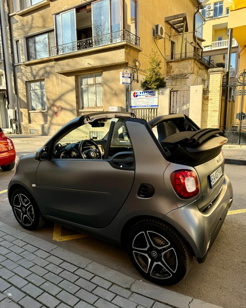 Smart Fortwo Cabrio, снимка 11 - Автомобили и джипове - 49561949