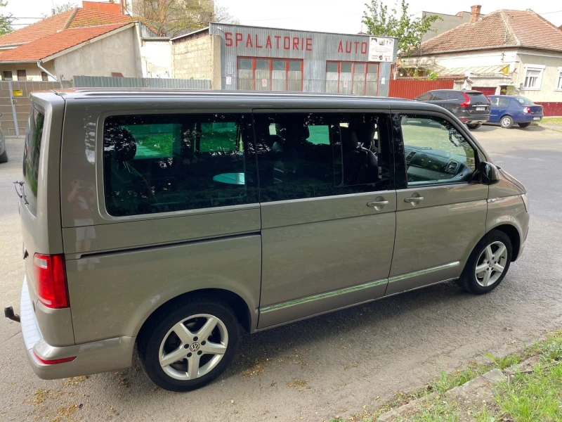 VW Multivan Highline 4x4, снимка 13 - Автомобили и джипове - 49131987