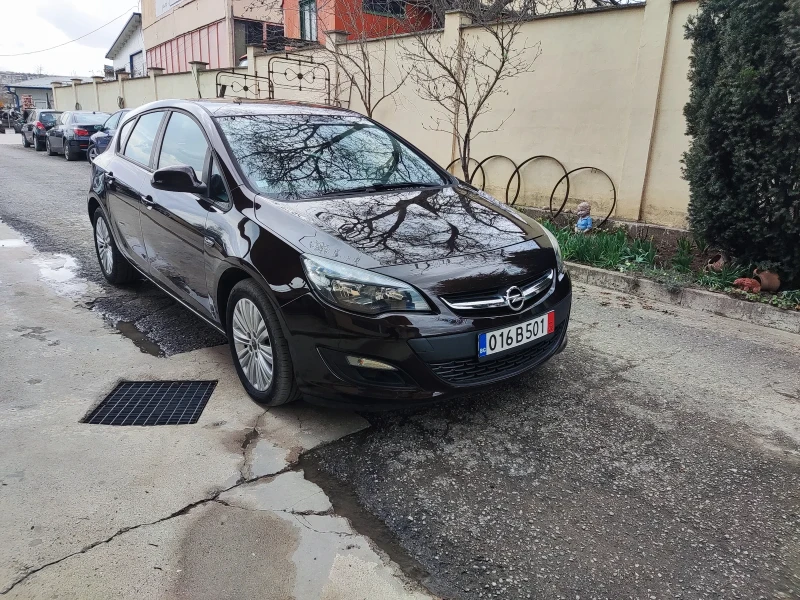 Opel Astra 1.7CDTI, снимка 1 - Автомобили и джипове - 49488115