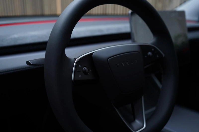 Tesla Model Y НОВ!/LR/514HP/DUAL-MOTOR/360/AMBI/MEMORY/222fpr, снимка 12 - Автомобили и джипове - 50738367