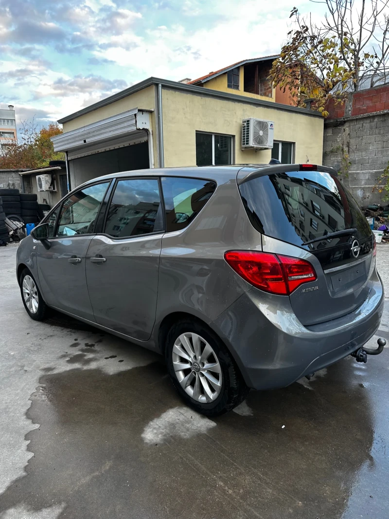 Opel Meriva 1.4  TGAS Panorama Navi, снимка 7 - Автомобили и джипове - 52450137