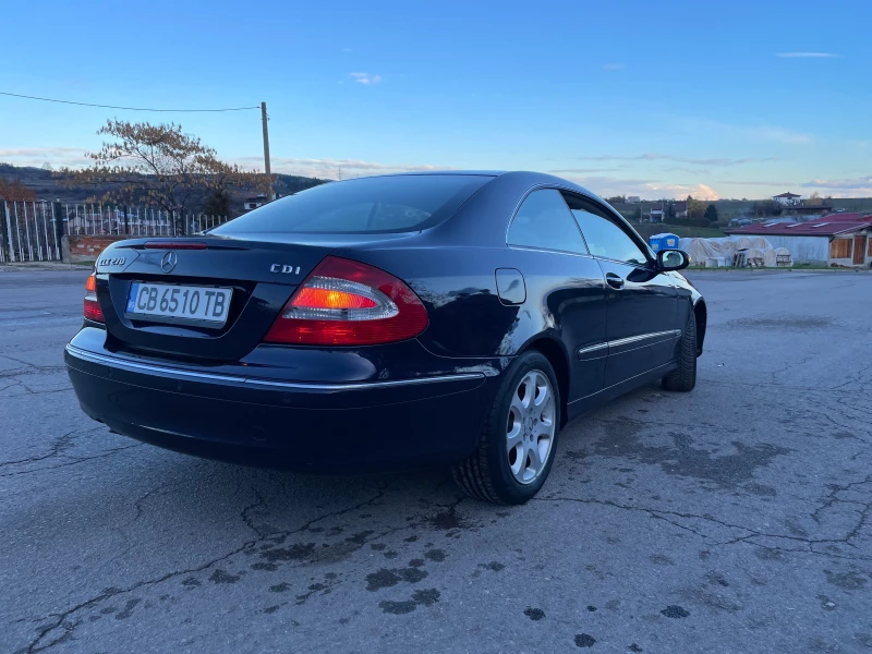 Mercedes-Benz CLK 270 CDI, снимка 5 - Автомобили и джипове - 52515907