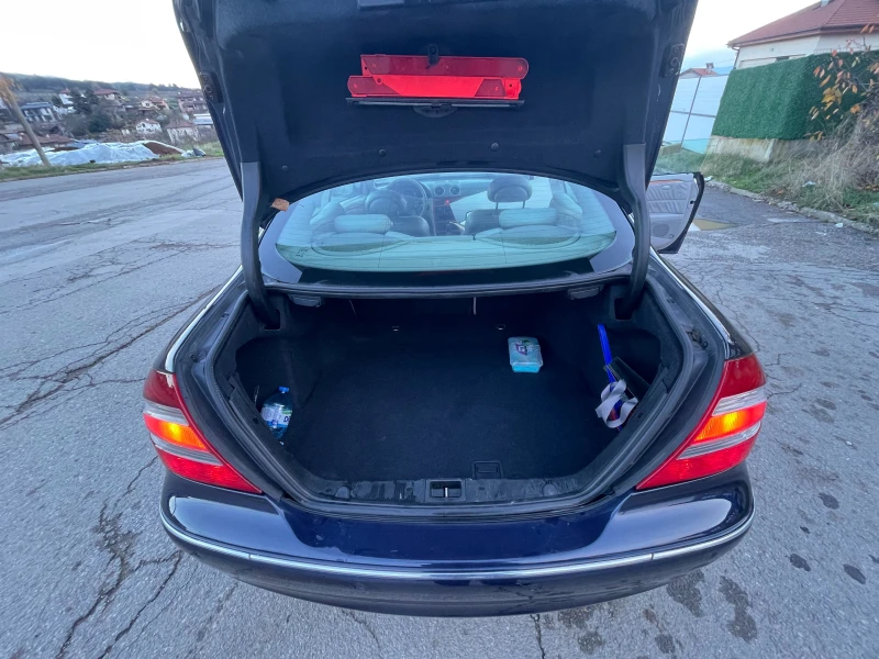 Mercedes-Benz CLK 270 CDI, снимка 7 - Автомобили и джипове - 52515907