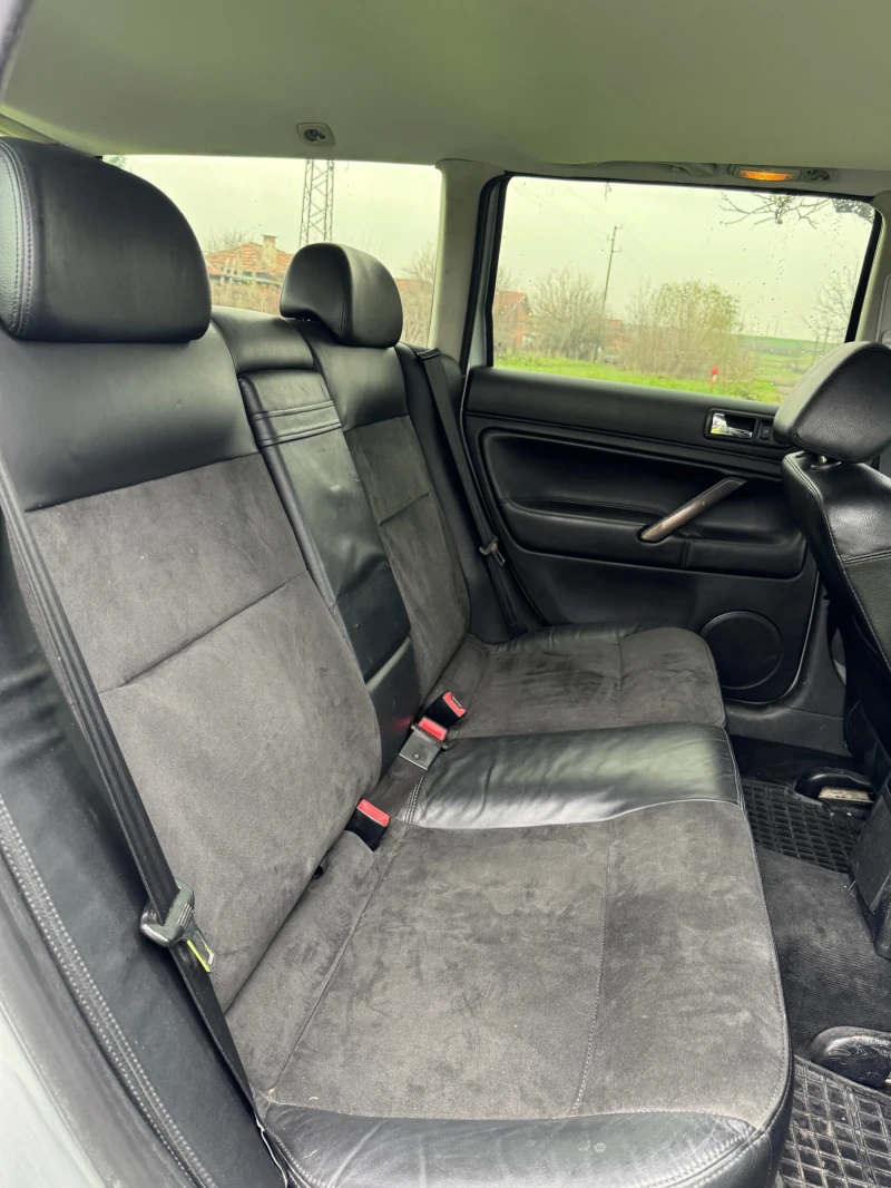 VW Passat Вариант 5.5, Теглич, 4х4, снимка 11 - Автомобили и джипове - 52866444