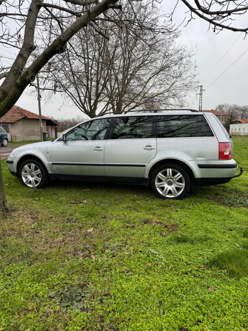 VW Passat Вариант 5.5, Теглич, 4х4, снимка 4 - Автомобили и джипове - 52866444