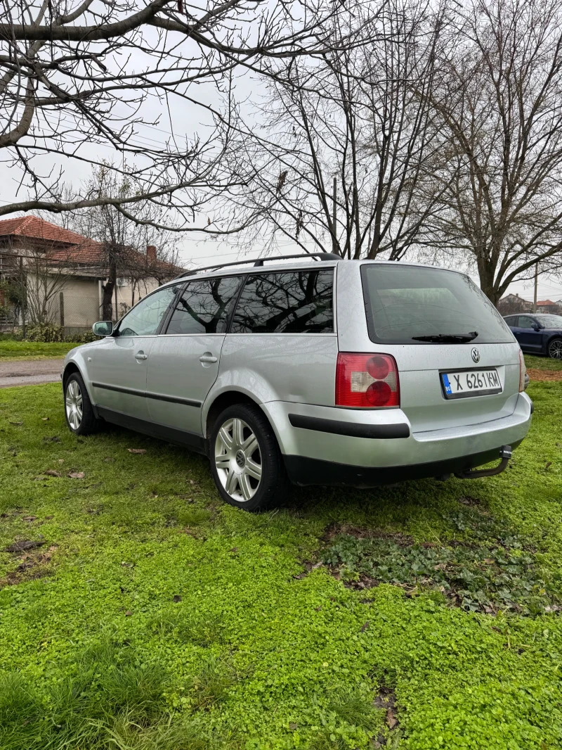 VW Passat Вариант 5.5, Теглич, 4х4, снимка 5 - Автомобили и джипове - 52866444