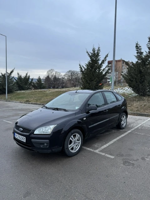 Ford Focus 1.4, снимка 2 - Автомобили и джипове - 48653384