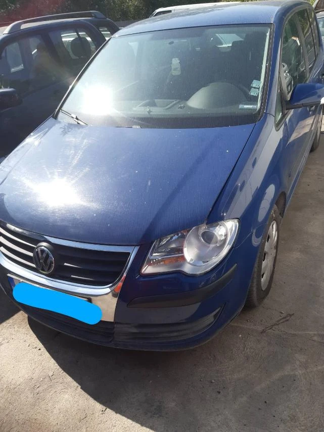 VW Touran  - изображение 2