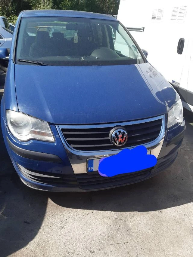 VW Touran  - изображение 8