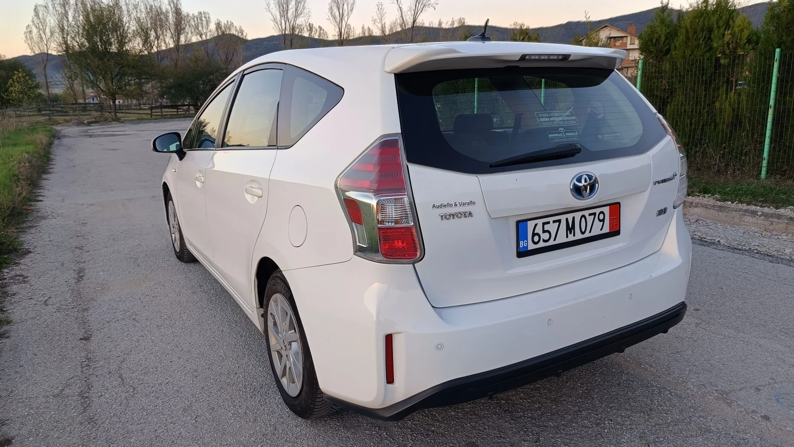 Toyota Prius Plus Hibrid 6+ 1 euro6 - изображение 7