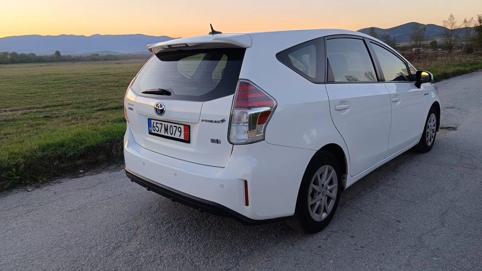 Toyota Prius Plus Hibrid 6+ 1 euro6 - изображение 6