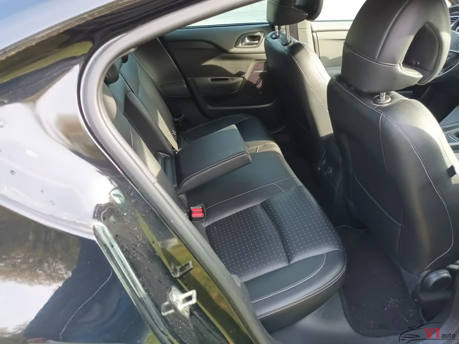 Citroen DS4 200�.�. FULL | Mobile.bg � ����������� 12