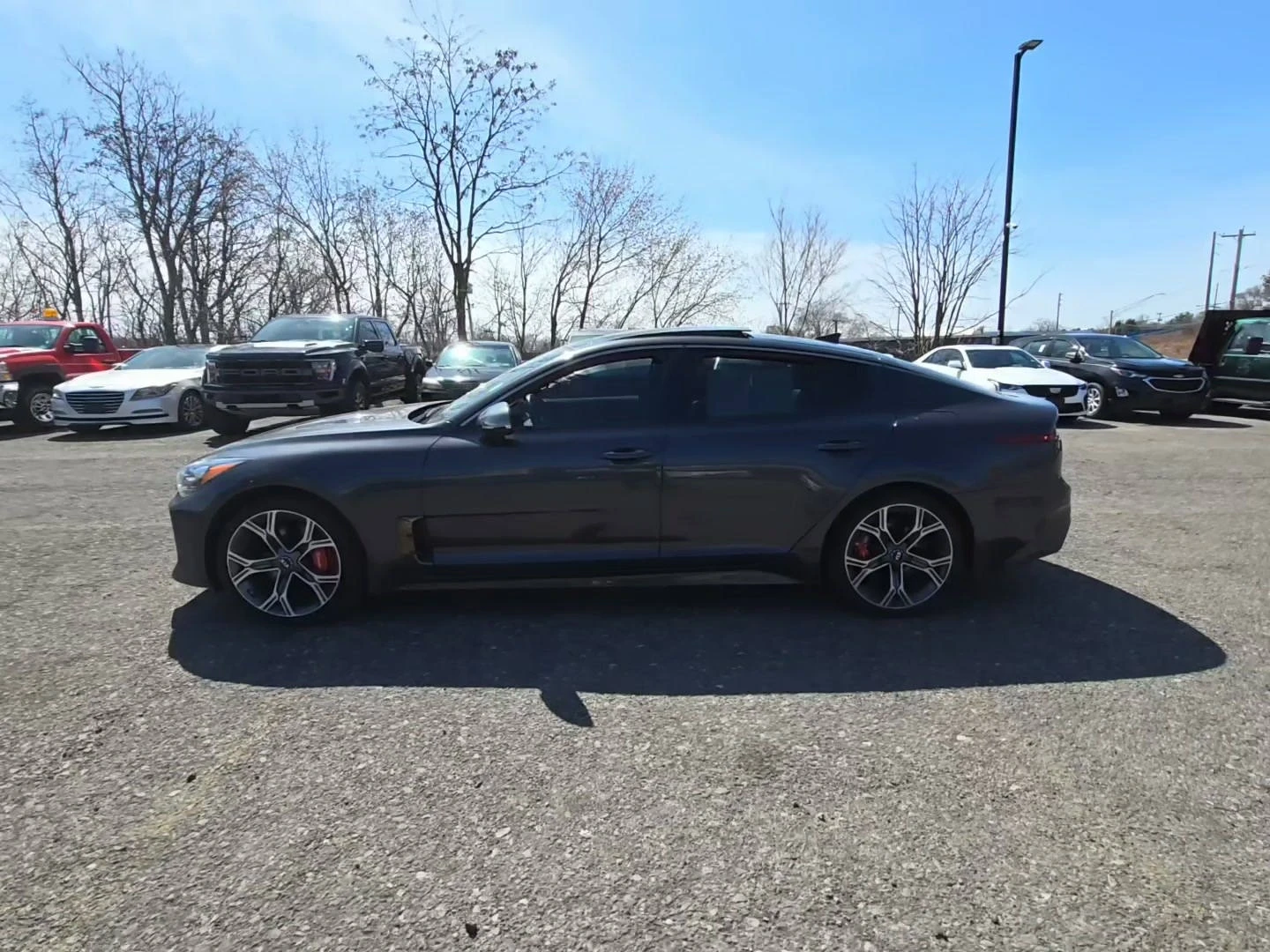 Kia Stinger Limited - изображение 3