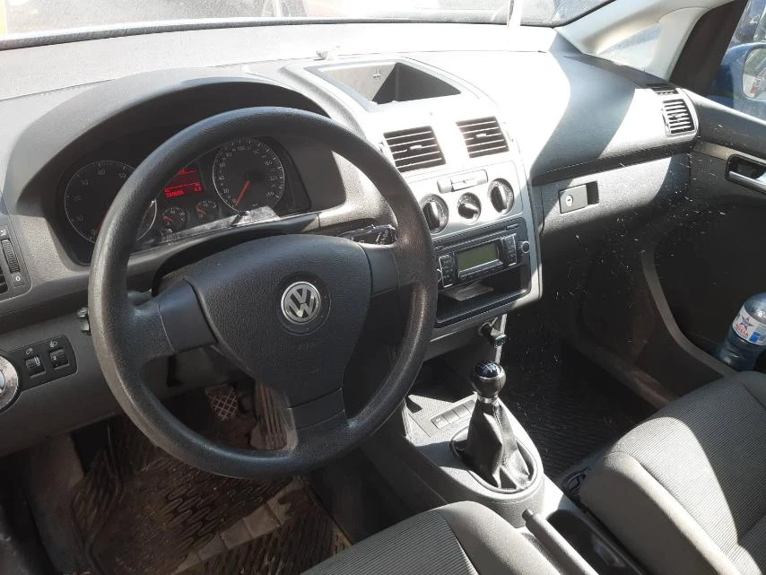 VW Touran  - изображение 5