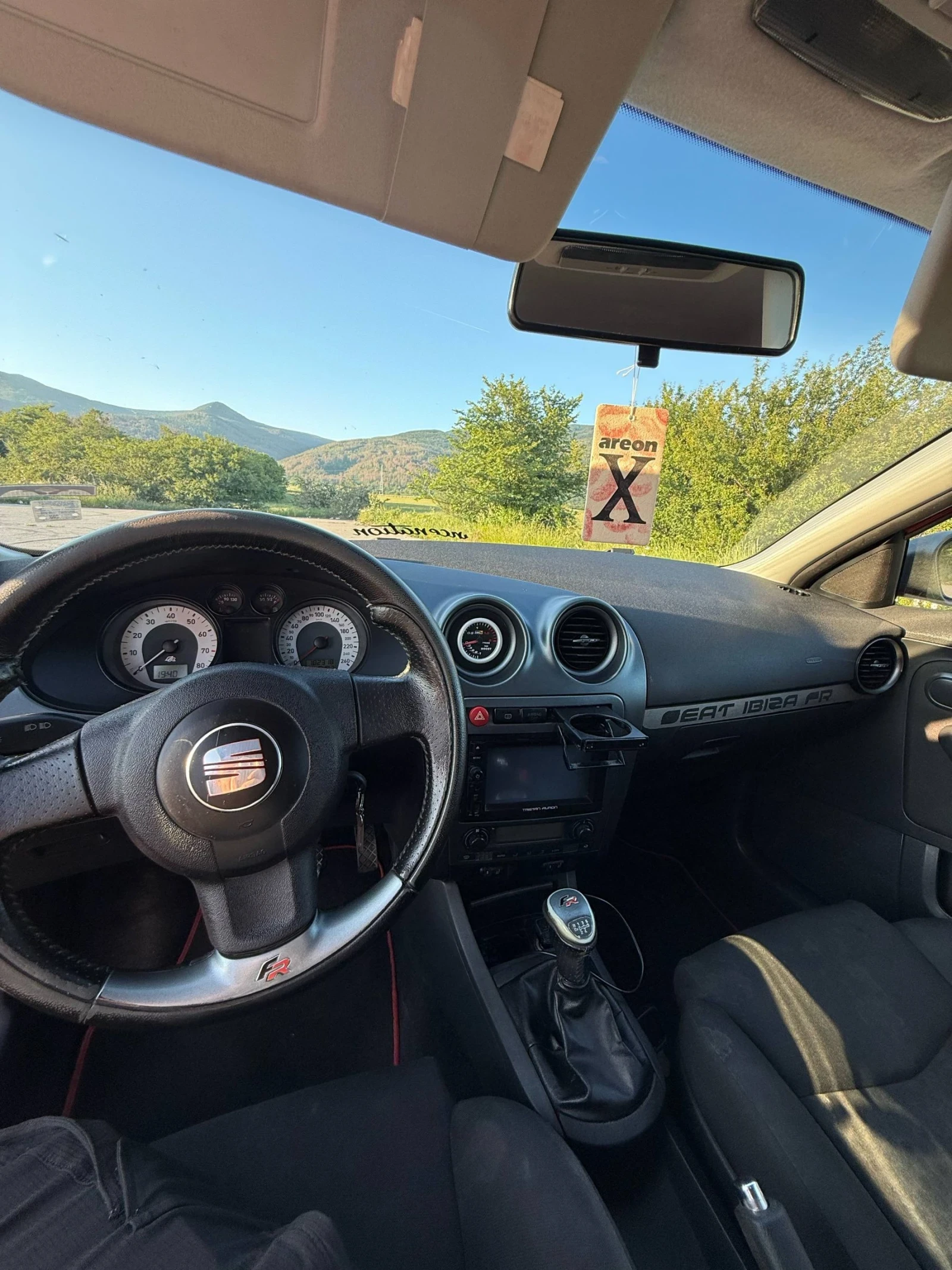 Seat Ibiza  - изображение 9