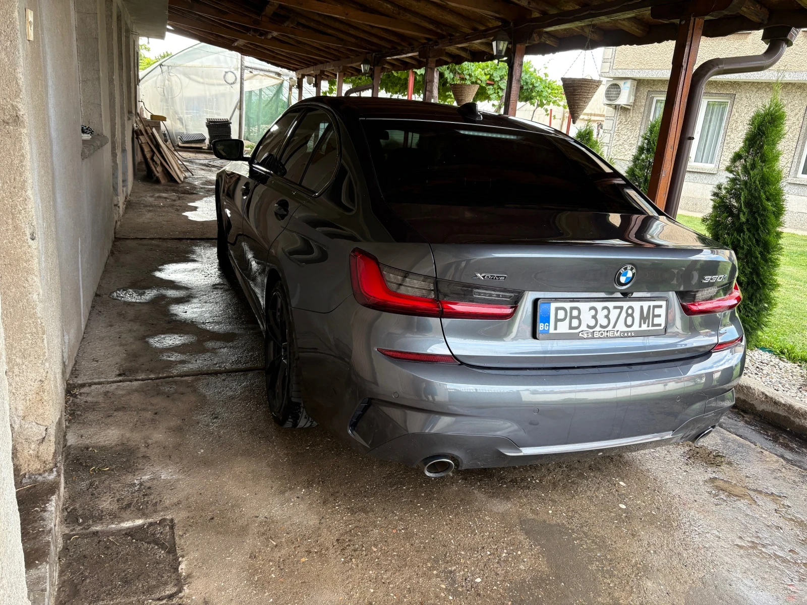 BMW 330  - изображение 2