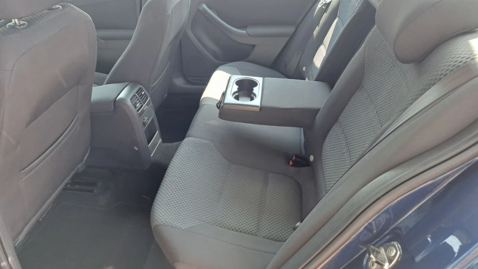 VW Jetta Automatik  - изображение 8