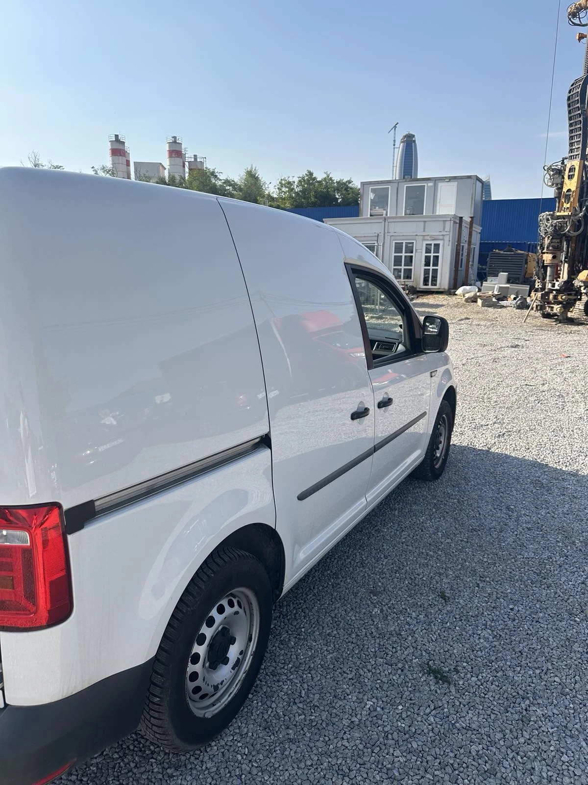 VW Caddy  - изображение 5