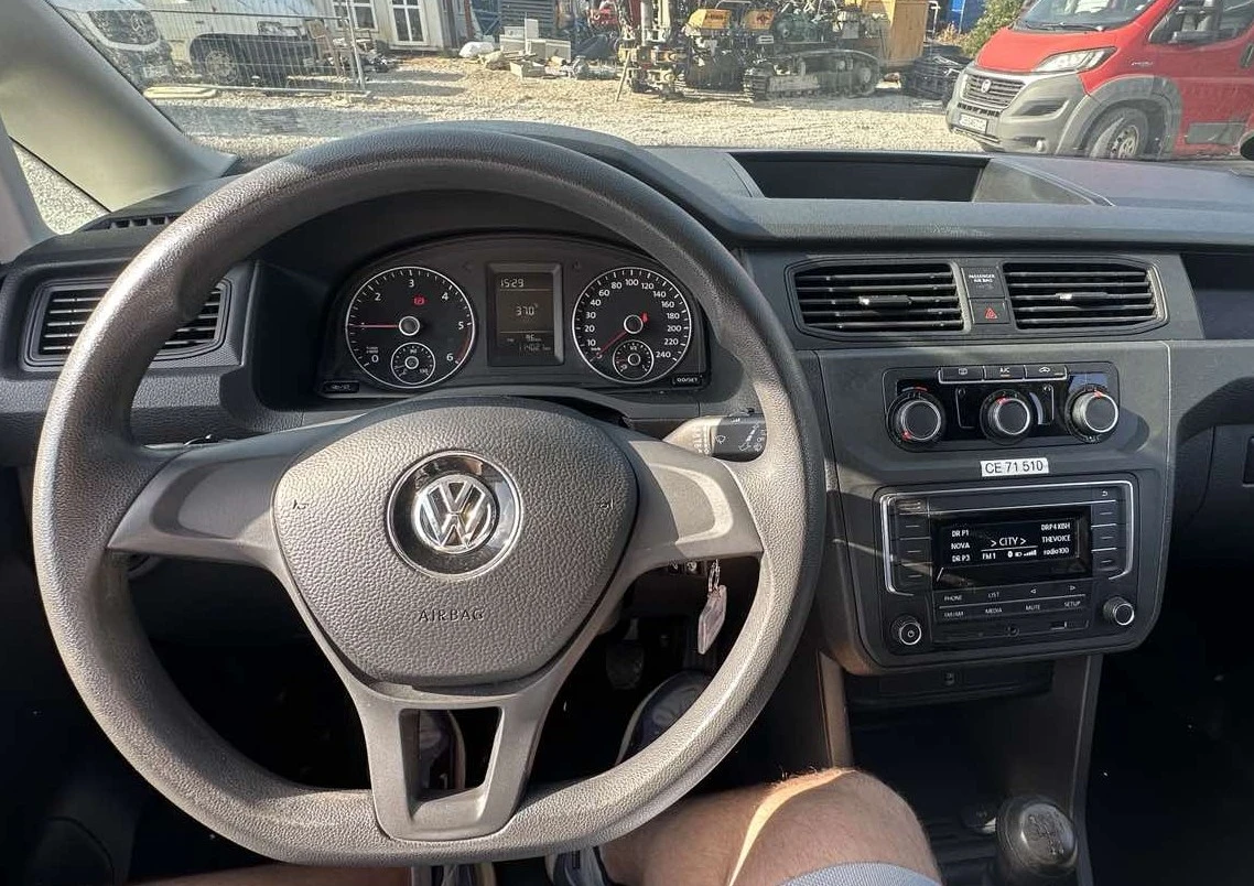 VW Caddy  - изображение 10