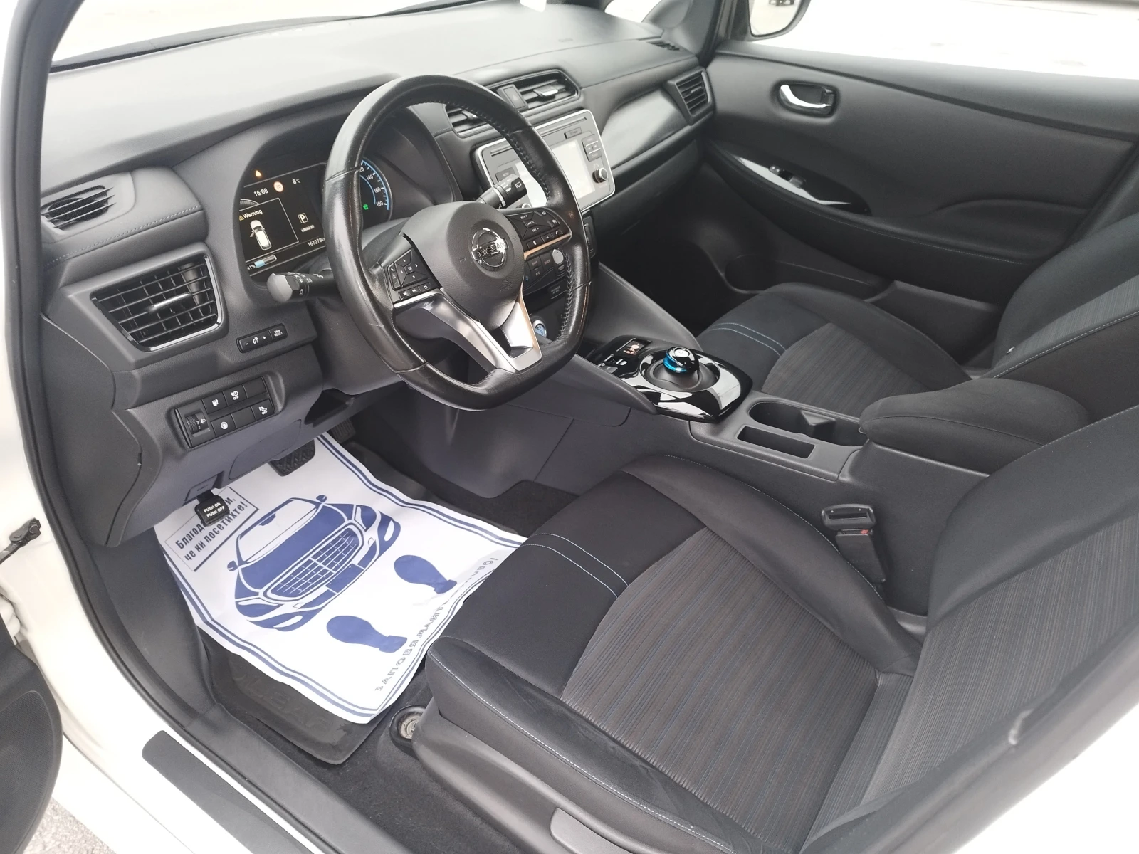 Nissan Leaf  40kWh/Distronic/Camera/Keyless | Mobile.bg   10