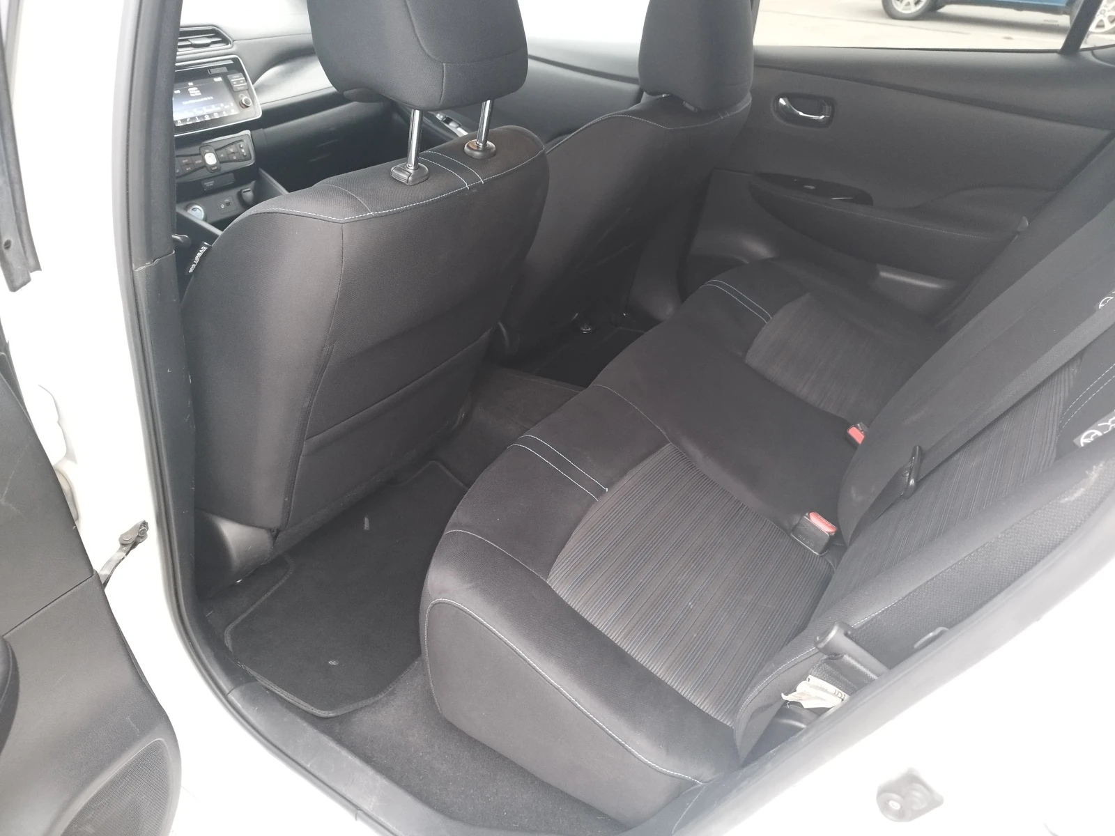 Nissan Leaf  40kWh/Distronic/Camera/Keyless | Mobile.bg   11