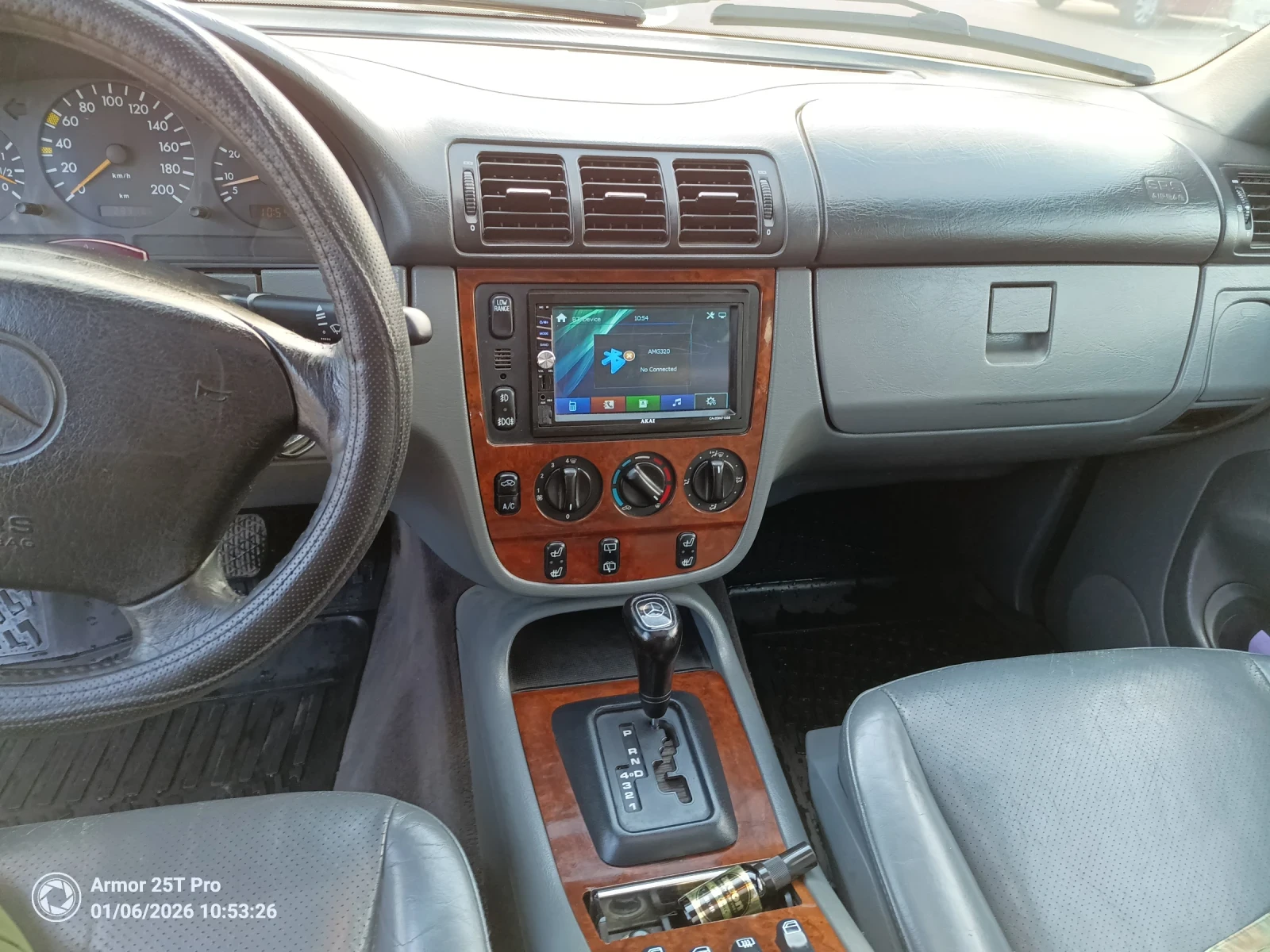 Mercedes-Benz ML 320  - изображение 10