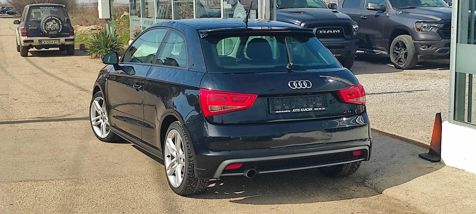 Audi A1 S-LINE 1.6.TDI EURO-5: NAVI;XENON!!!, снимка 7 - Автомобили и джипове - 53707259