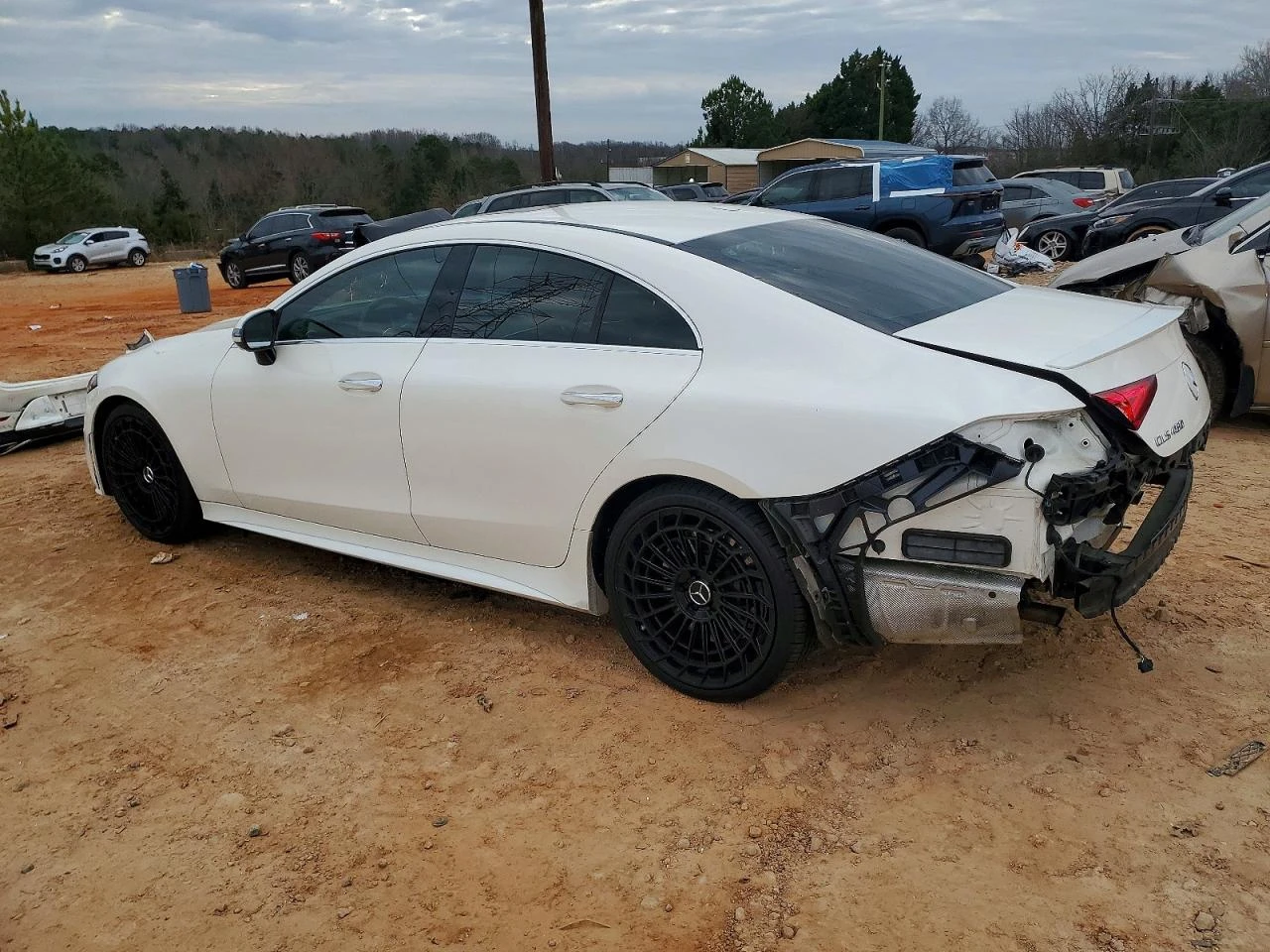 Mercedes-Benz CLS 450 * КОЖА* ПОДГРЕВ* ОБДУХВАНЕ* ШИБИДАХ*  - изображение 2