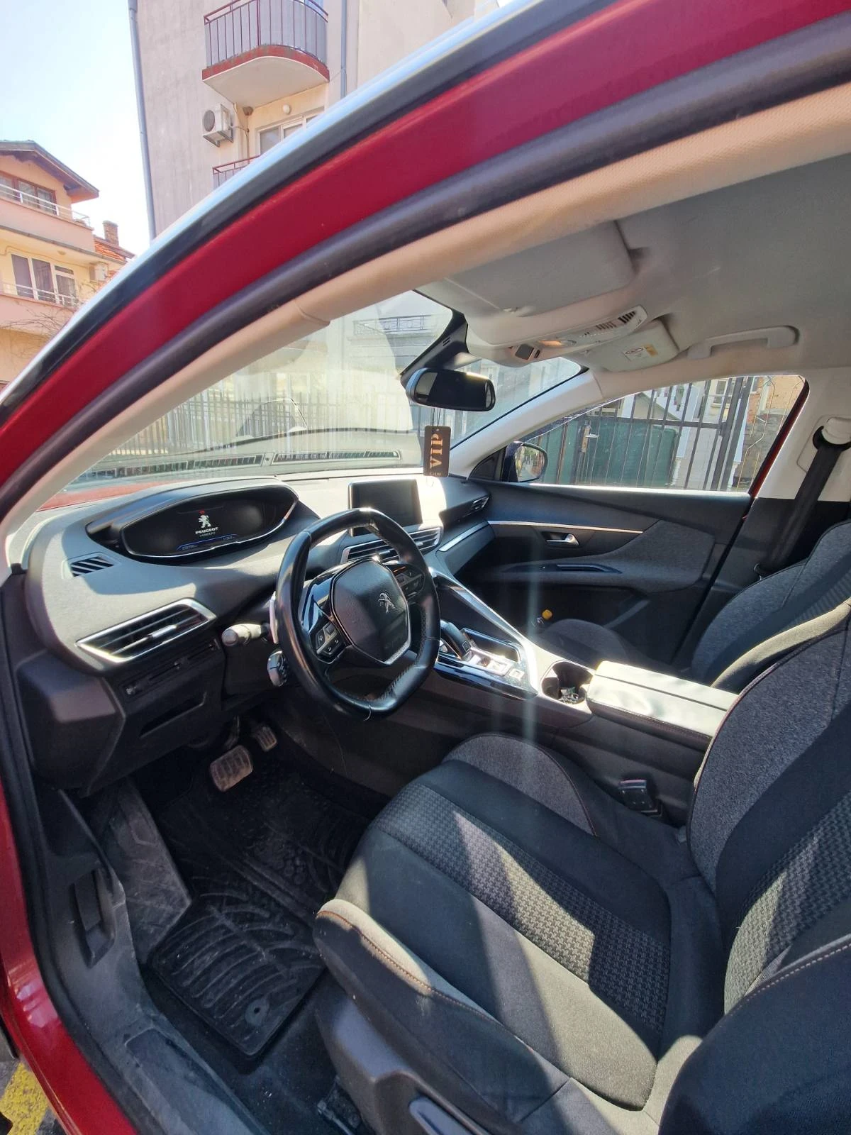 Peugeot 3008 1.5 d 130к.с., снимка 8 - Автомобили и джипове - 53724073
