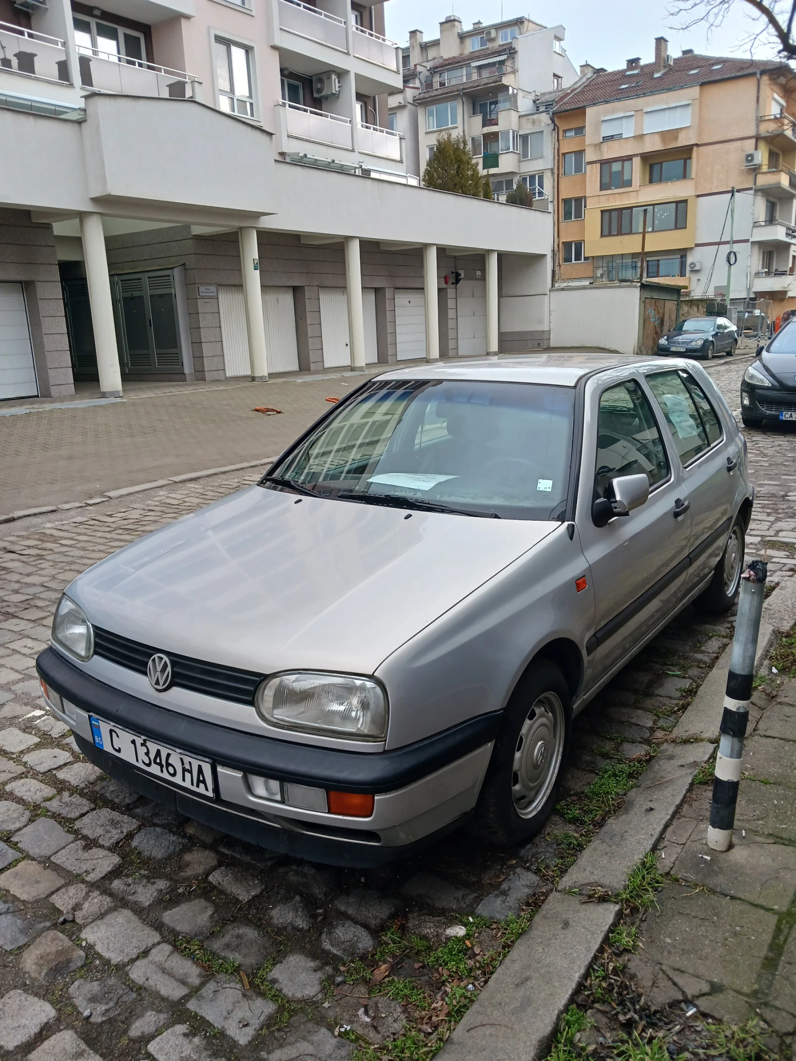 VW Golf, снимка 3 - Автомобили и джипове - 53770912