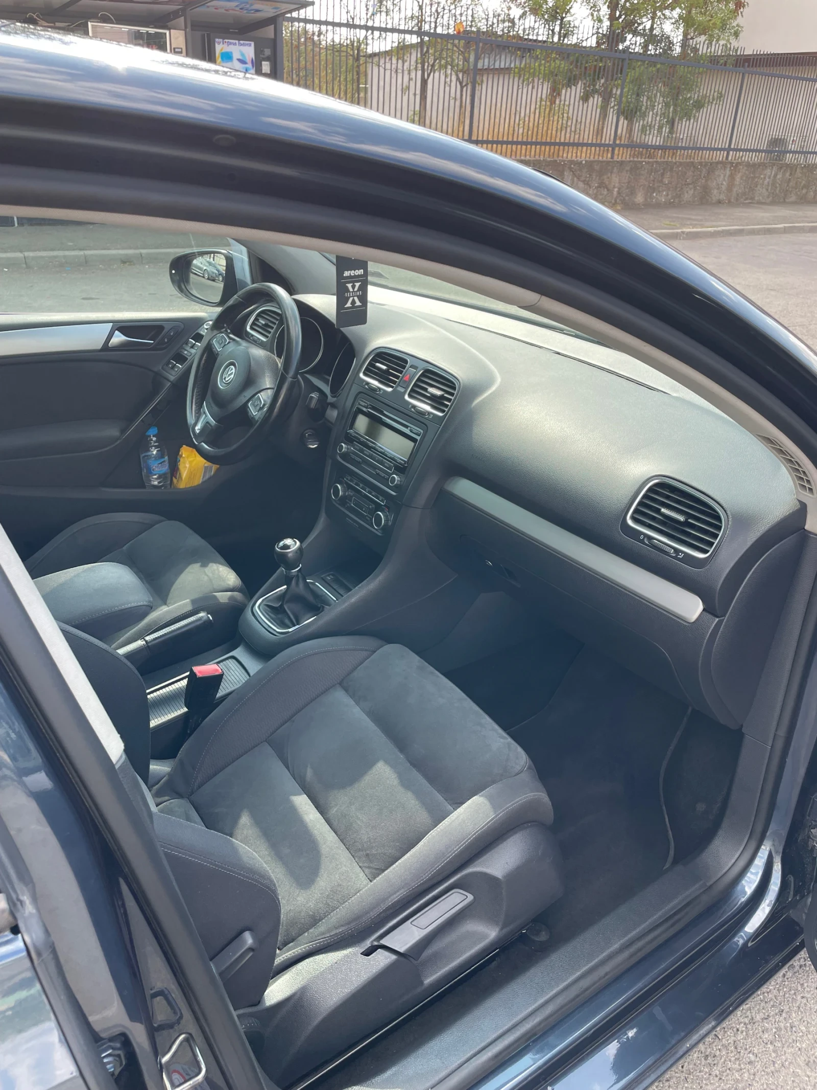 VW Golf, снимка 8 - Автомобили и джипове - 53848669