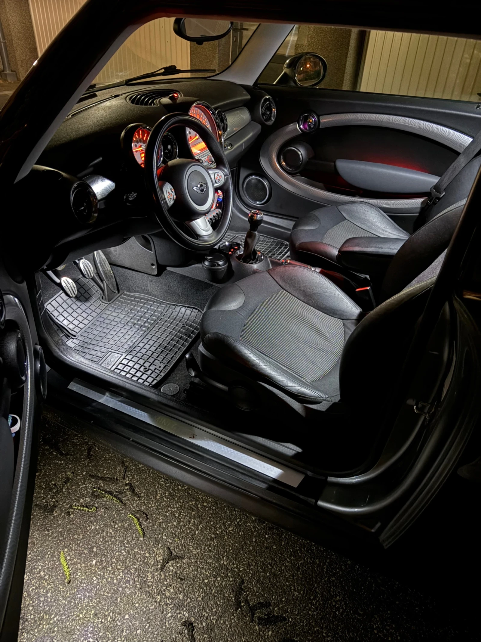 Mini Cooper s Cooper S Clubman * поколение: R55 * , снимка 2 - Автомобили и джипове - 54459604