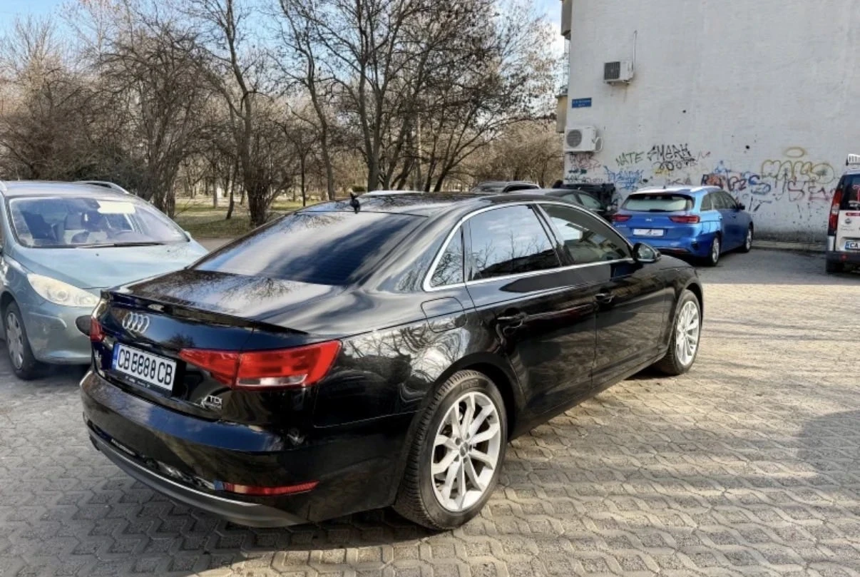 Audi A4 2.0TDI * QUATTRO * ДИГИТАЛНО ТАБЛО * CARPLAY * , снимка 5 - Автомобили и джипове - 54654506