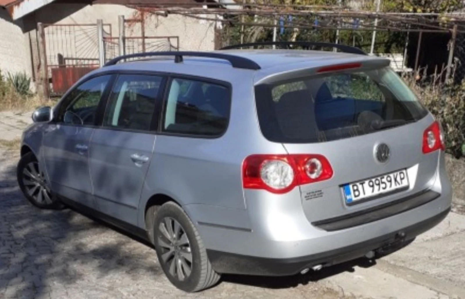 VW Passat 1, 9 TDI, 105к.с., снимка 3 - Автомобили и джипове - 54829939
