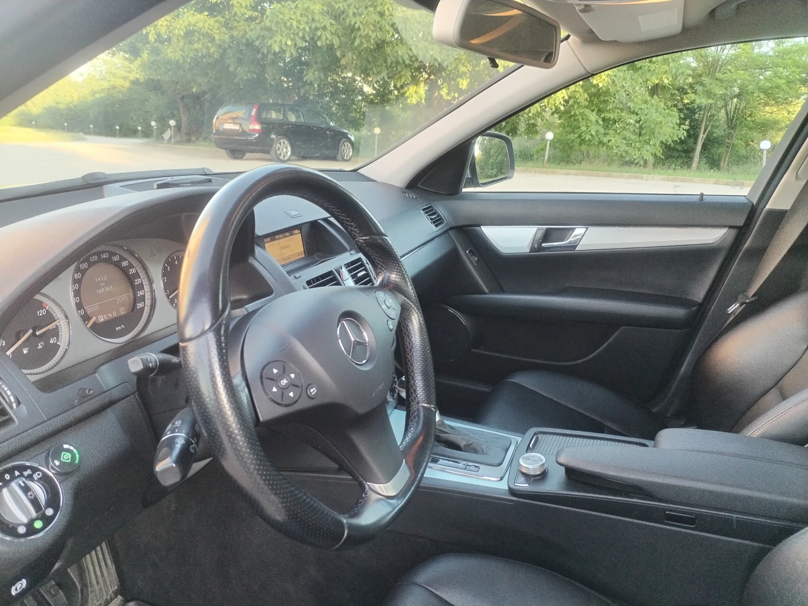 Mercedes-Benz C 230 2.5 V6 ГАЗ AMG , снимка 10 - Автомобили и джипове - 54840181