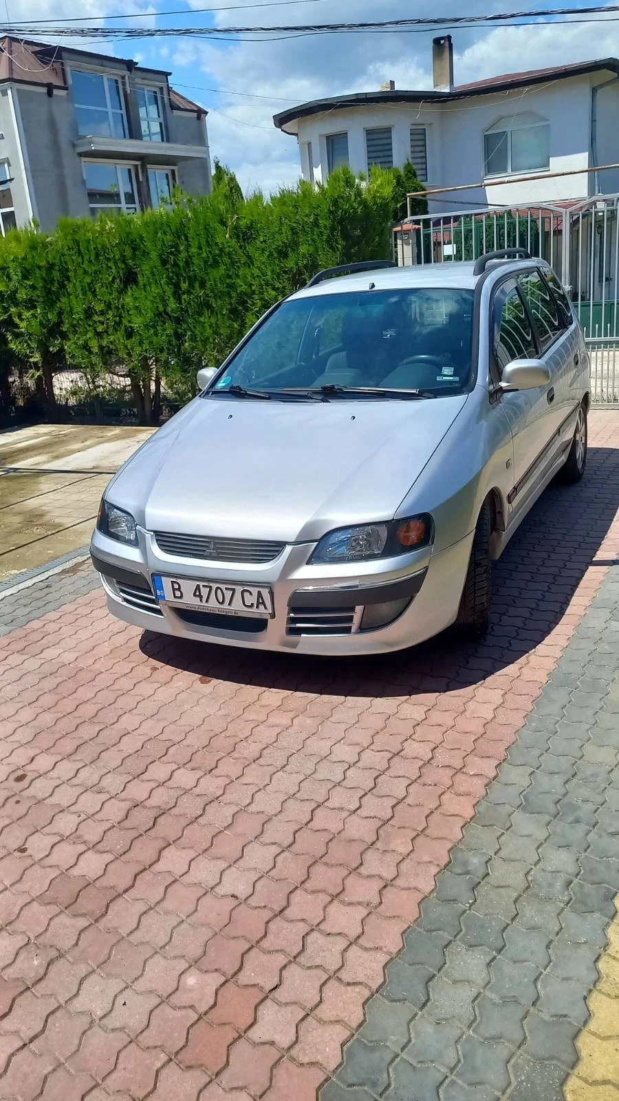 Mitsubishi Space star, снимка 11 - Автомобили и джипове - 54976783